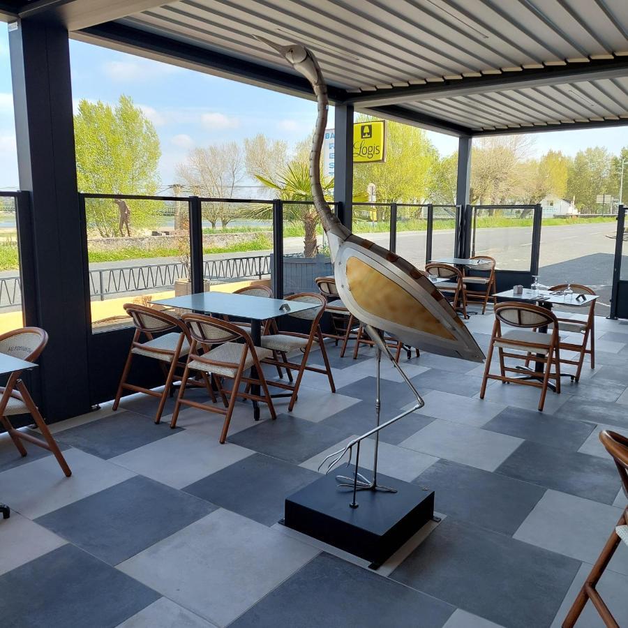 Logis Hotels - Au Poisson D'Argent - Hotel 3 Etoiles Et Restaurant Le Mesnil-en-Vallée Zewnętrze zdjęcie