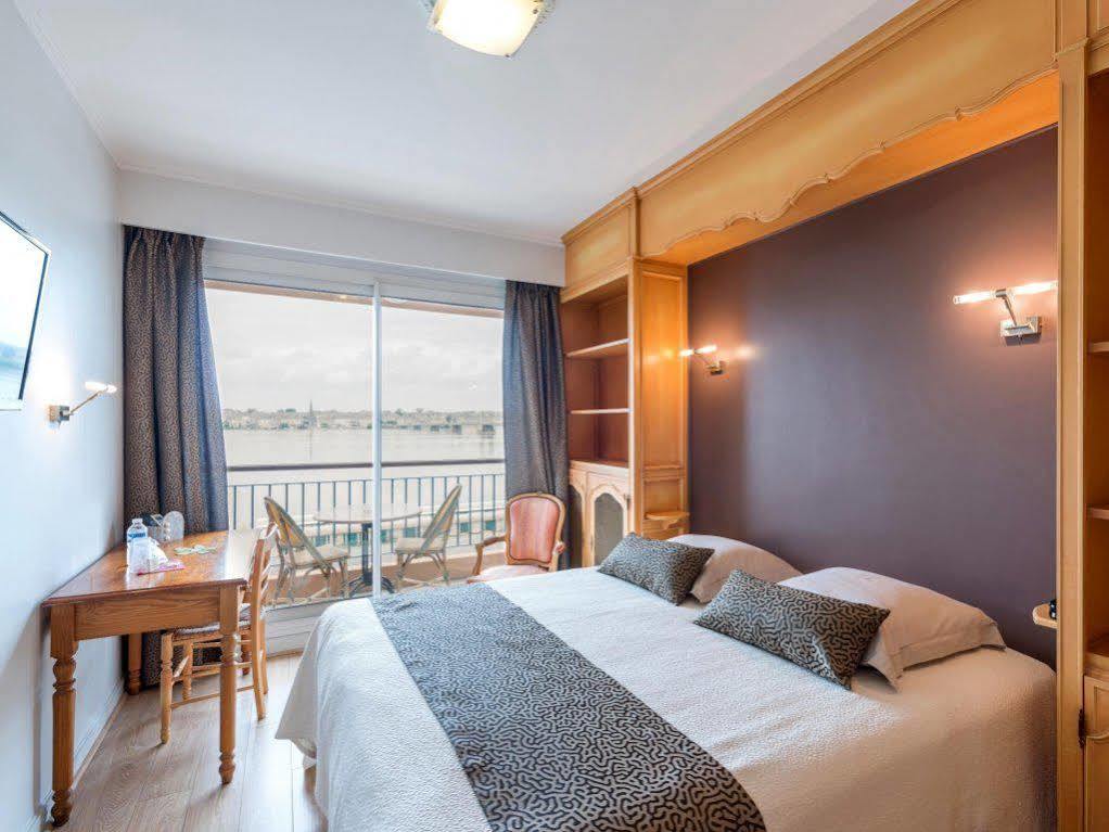 Logis Hotels - Au Poisson D'Argent - Hotel 3 Etoiles Et Restaurant Le Mesnil-en-Vallée Zewnętrze zdjęcie